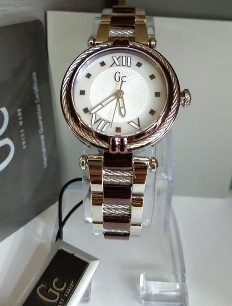 MONTRE Guess Collection Gc Cablechic Y18003L3